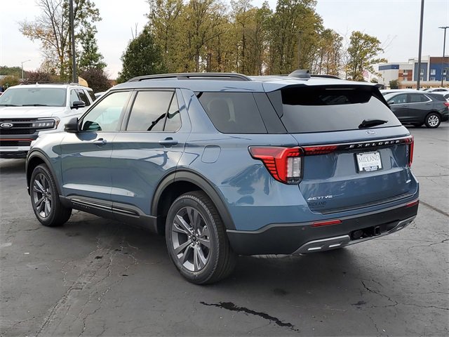 New 2026 Ford Explorer Active w/ Active Comfort Package image 4