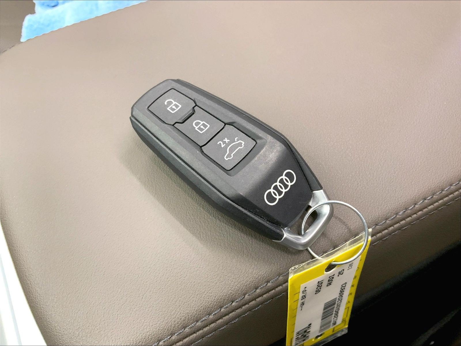Used 2025 Audi Q5 Premium Plus w/ Premium Plus AWD/4WD image 10