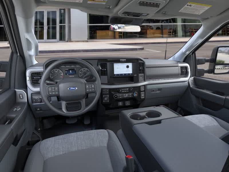 New 2026 Ford F250 XLT w/ FX4 Off-Road Package AWD/4WD image 9