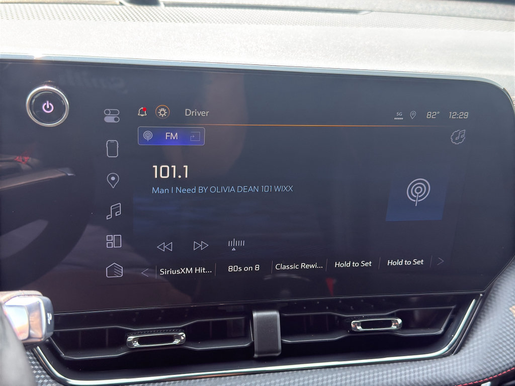 Certified 2025 Chevrolet Equinox RS AWD/4WD image 19