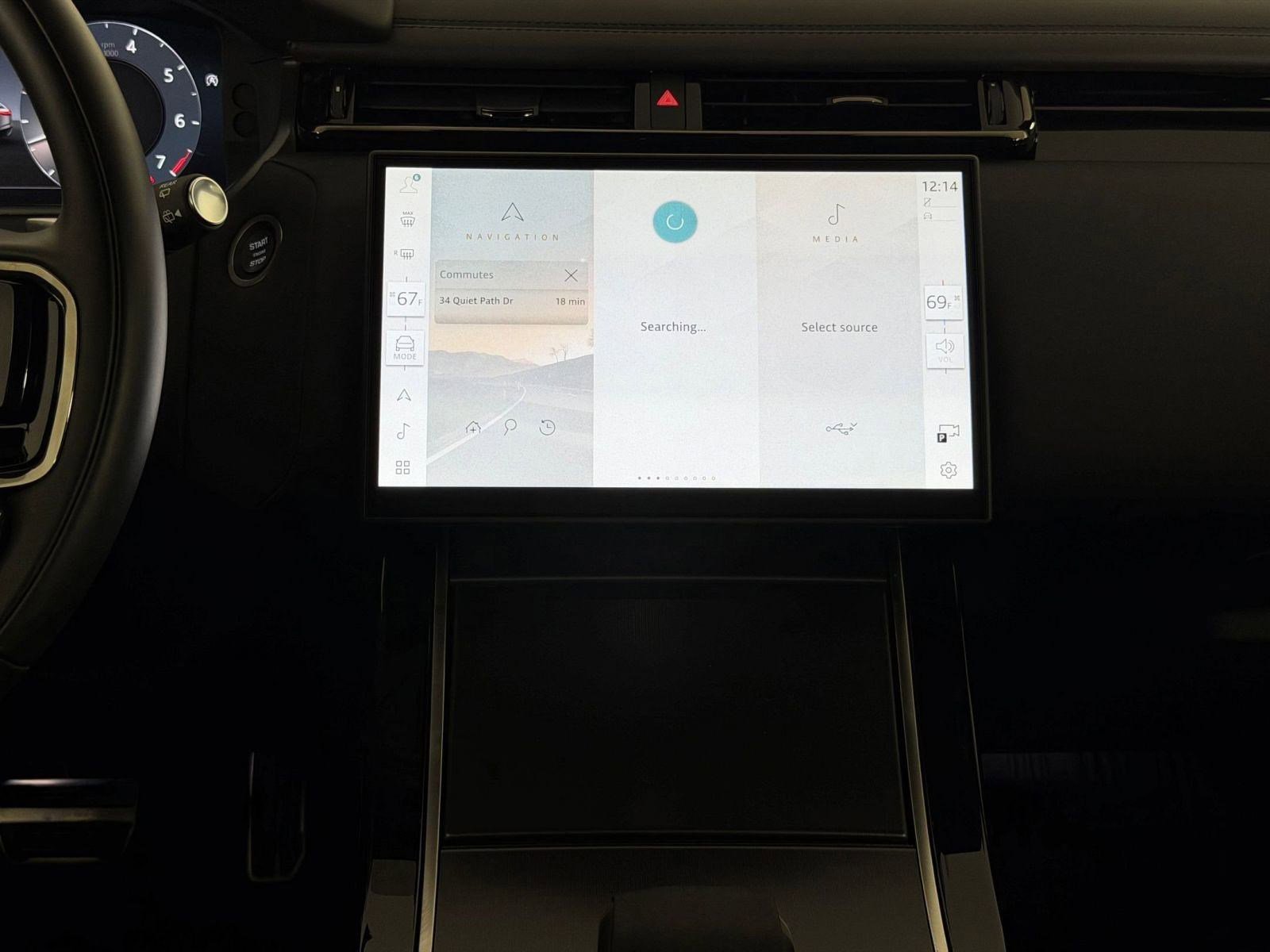 Certified 2026 Land Rover Range Rover Velar Dynamic SE image 24