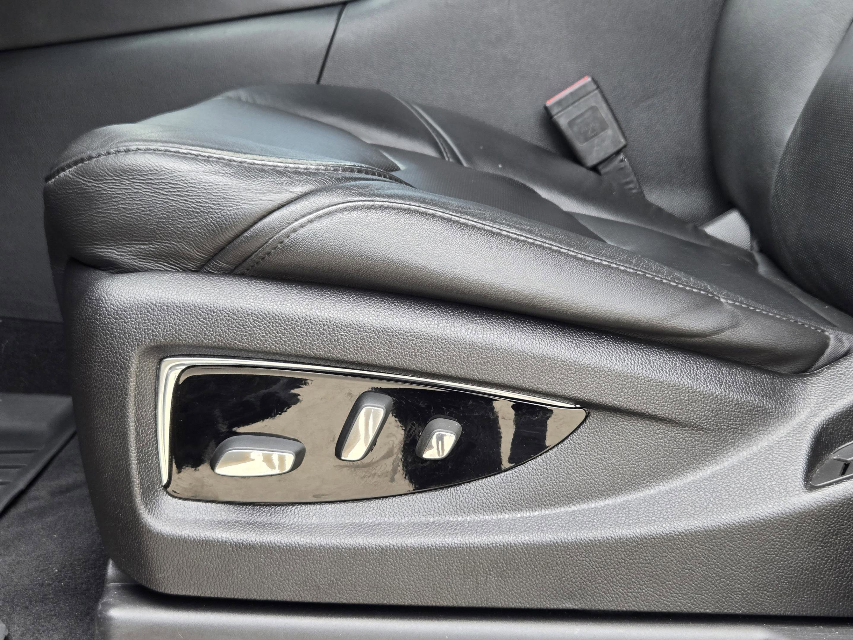 Used 2016 Cadillac Escalade Premium image 20