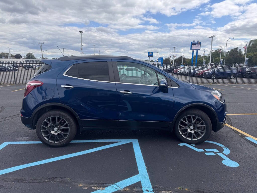 Used 2019 Buick Encore Sport Touring image 30