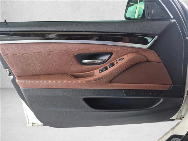 Used 2013 BMW 535i Sedan RWD image 14