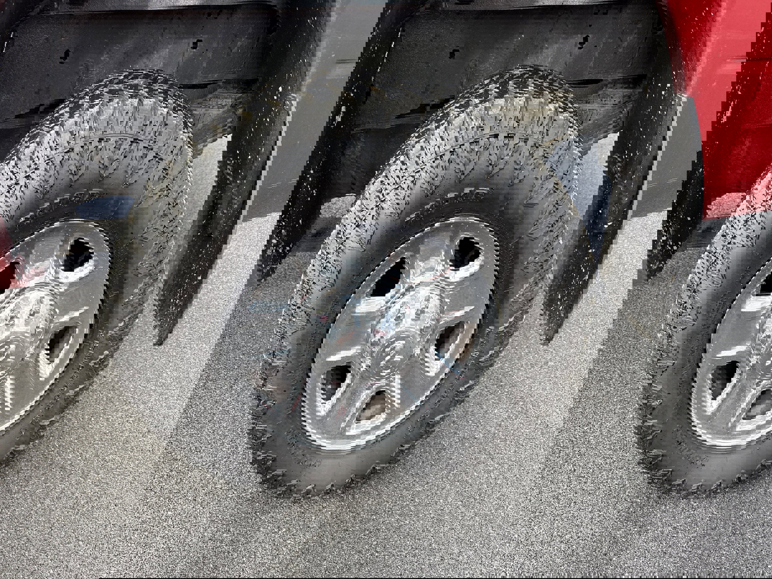 Used 2014 RAM 3500 Tradesman w/ Chrome Appearance Group image 11