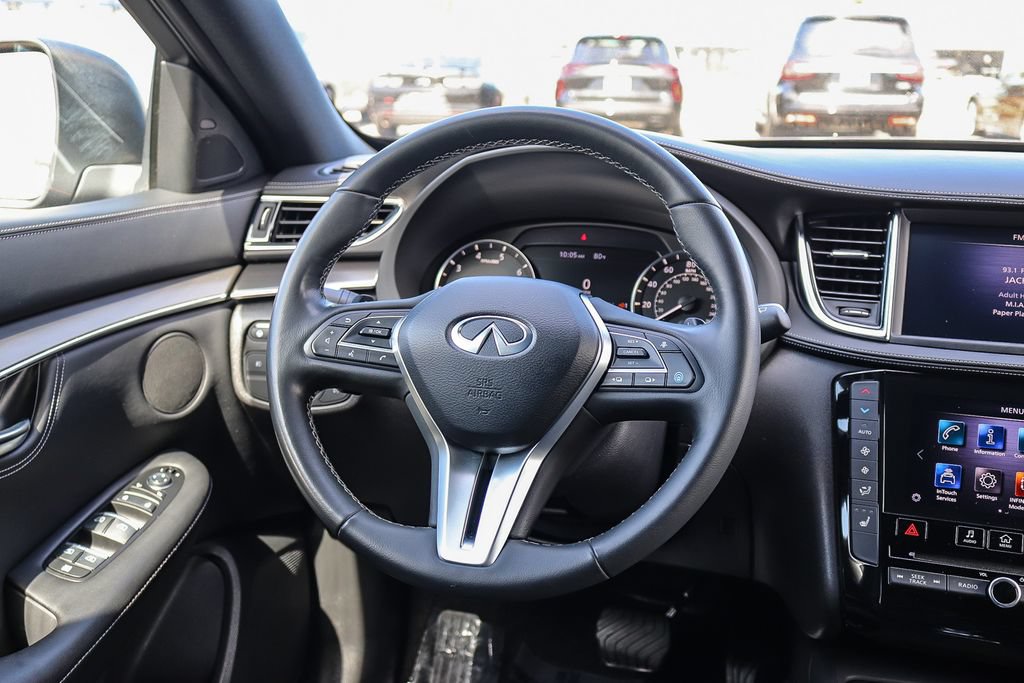 Certified 2023 INFINITI QX55 Luxe w/ Cargo Package AWD/4WD image 15