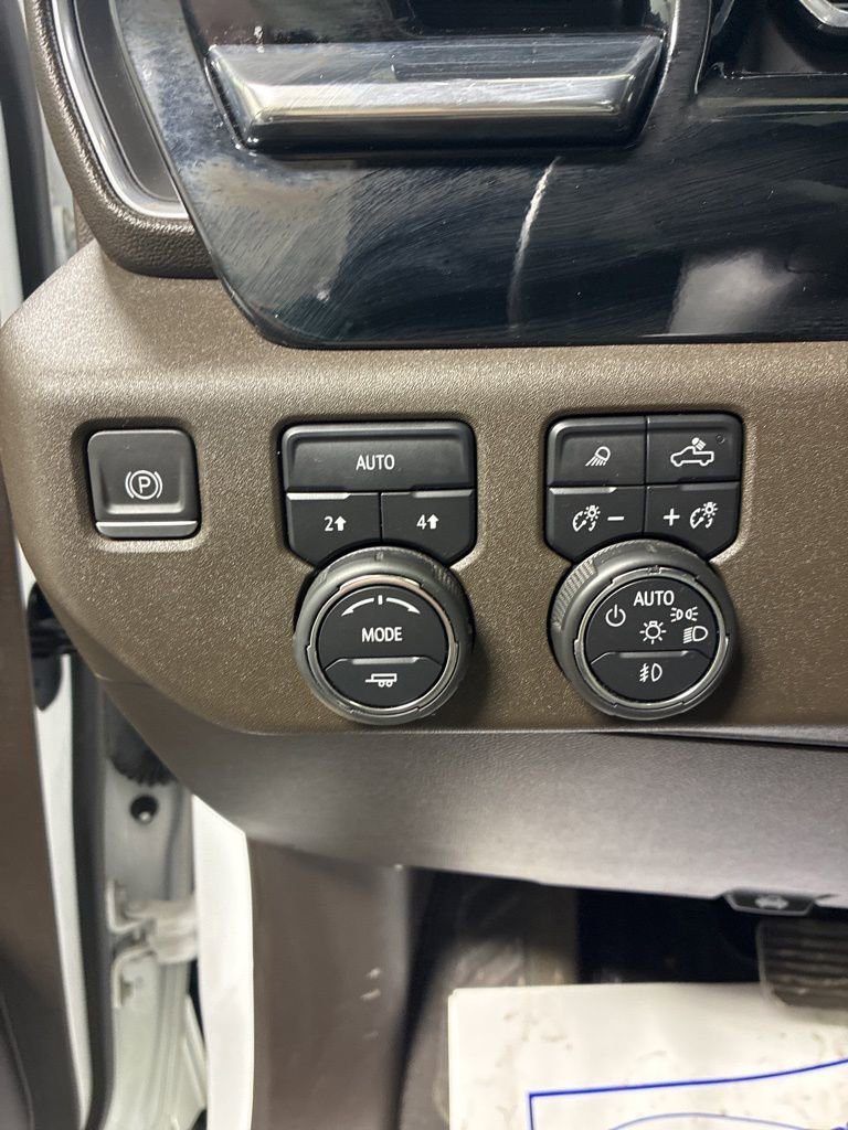 Used 2023 Chevrolet Silverado 1500 LTZ w/ LTZ Convenience Package II image 13