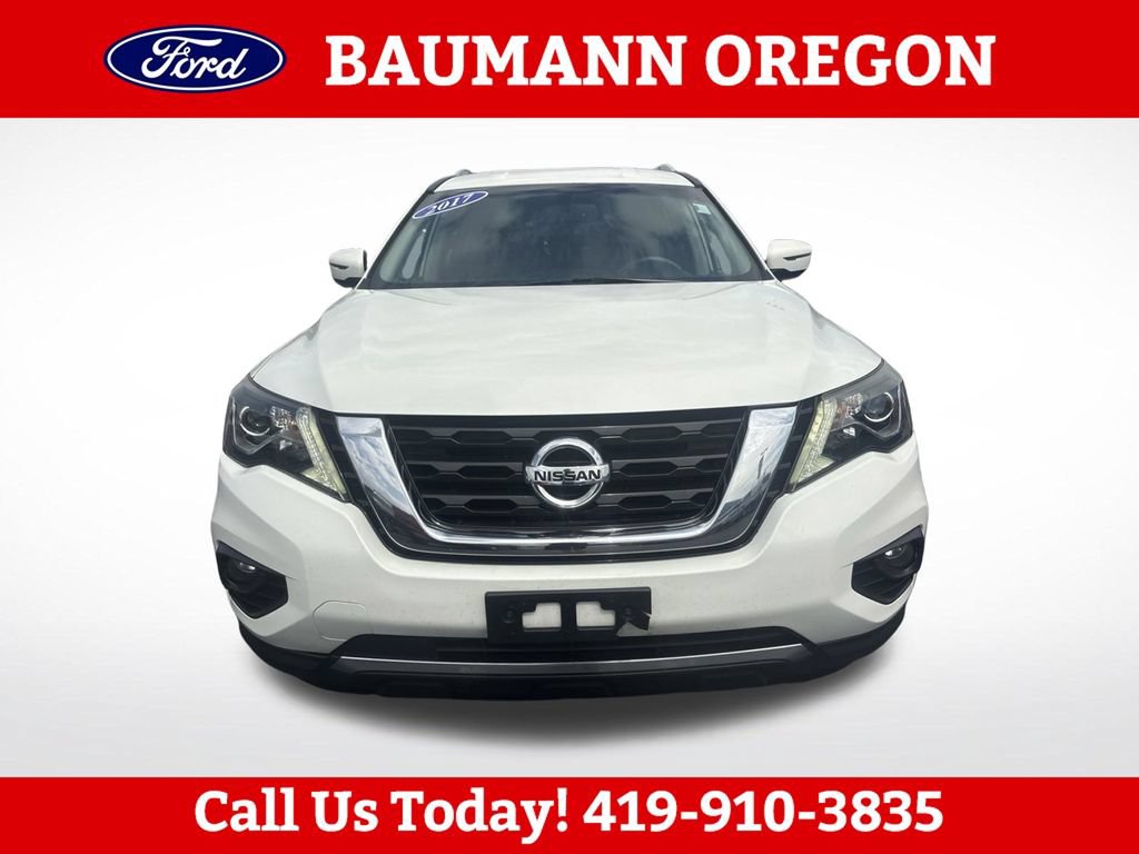 Used 2017 Nissan Pathfinder SV FWD image 8