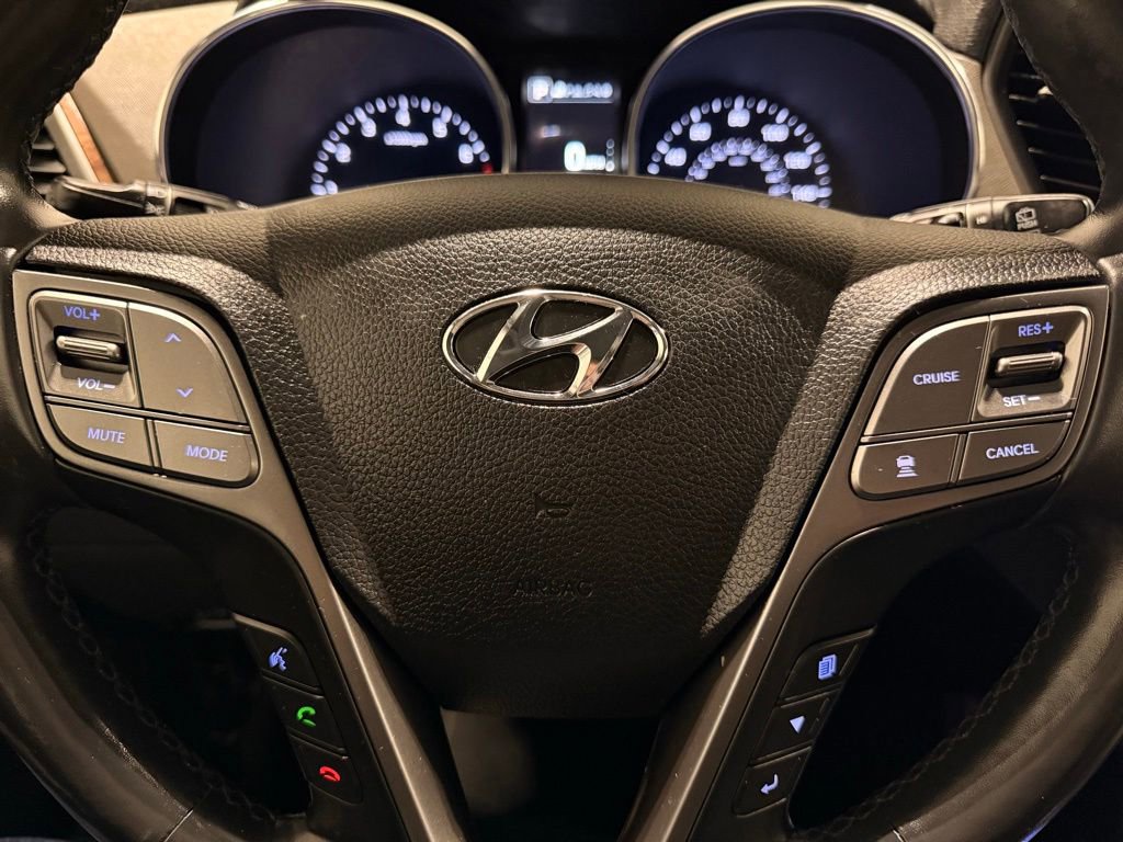 Used 2018 Hyundai Santa Fe Sport w/ 2.0T Ultimate Tech Package 05 FWD image 19