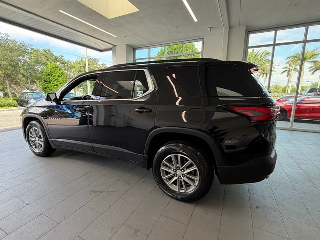 Used 2023 Chevrolet Traverse LT w/ Rear Camera Mirror Package AWD/4WD image 10