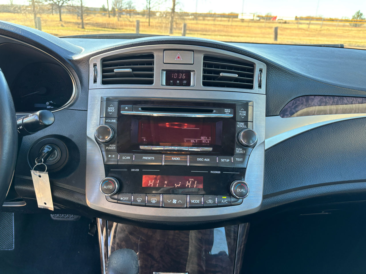 Used 2012 Toyota Avalon image 15