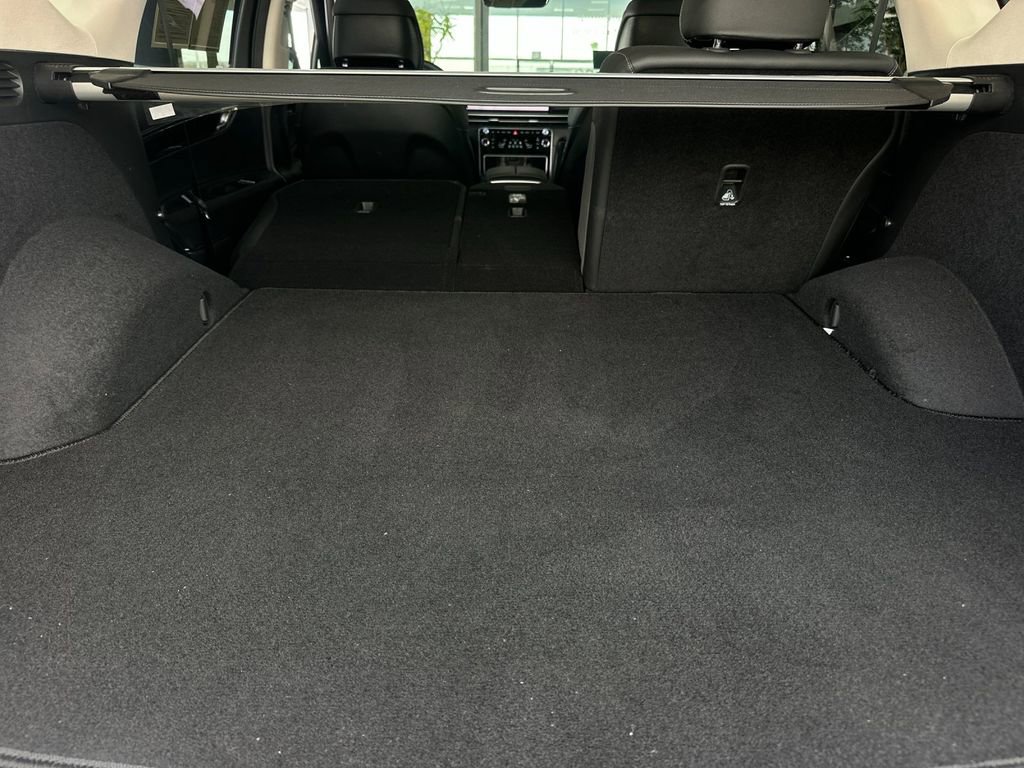 Used 2025 Genesis GV80 2.5T Standard image 16