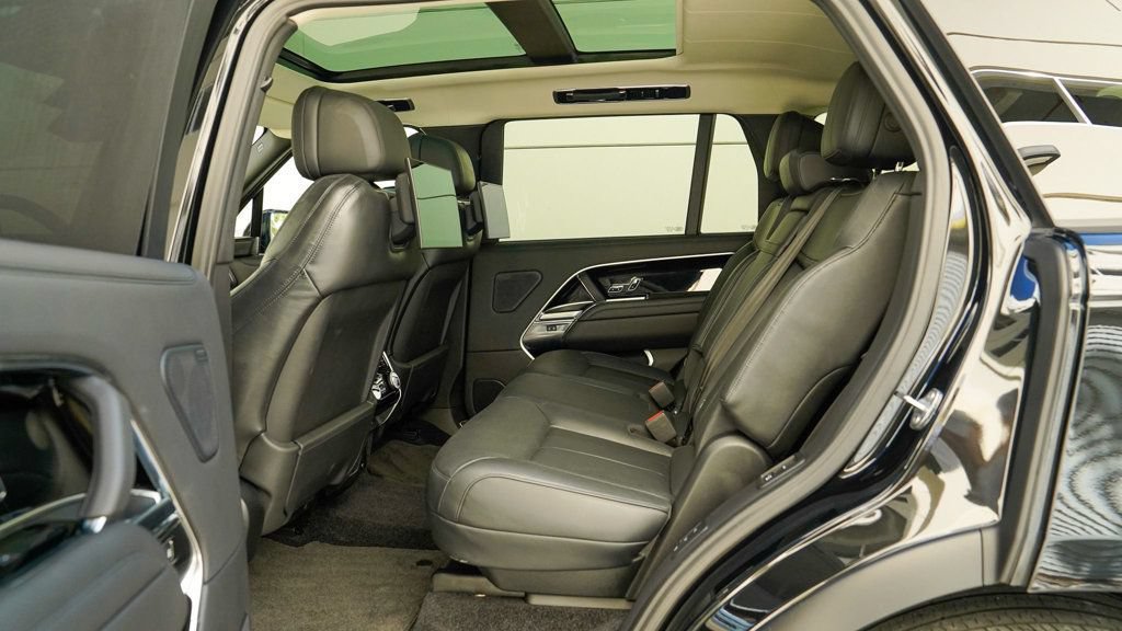 Used 2023 Land Rover Range Rover Long Wheelbase Autobiography AWD/4WD image 60