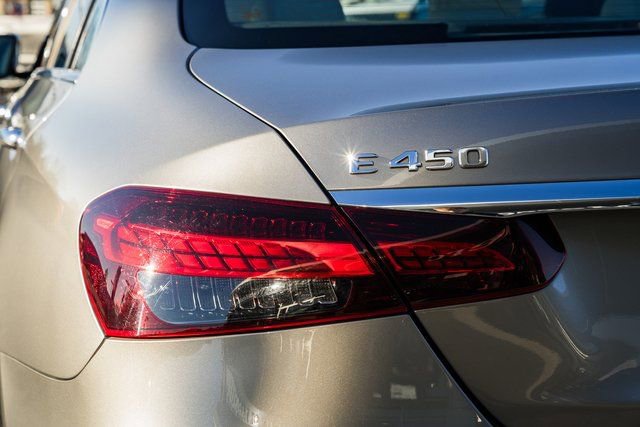 Used 2023 Mercedes-Benz E 450 4MATIC Sedan image 7