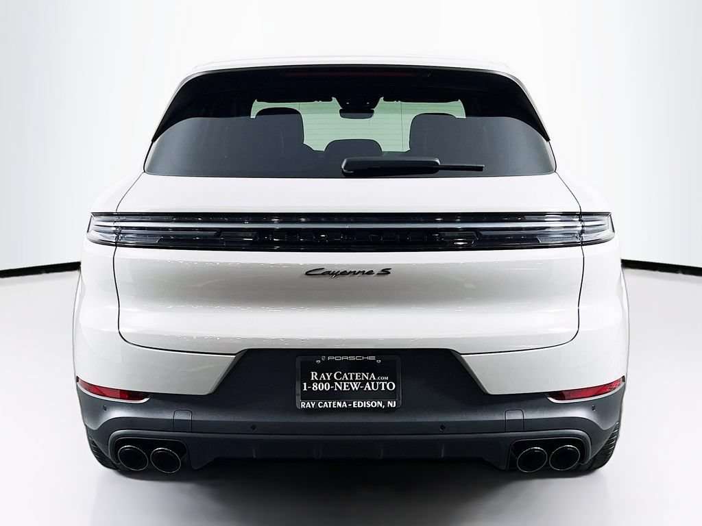 New 2026 Porsche Cayenne S AWD/4WD image 10