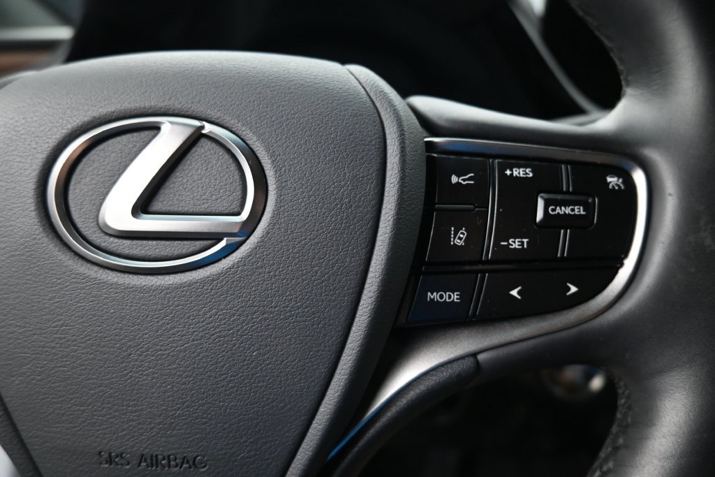 Used 2025 Lexus ES 350 w/ Premium Package FWD image 21