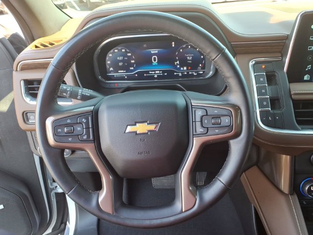 Used 2023 Chevrolet Tahoe High Country AWD/4WD image 17