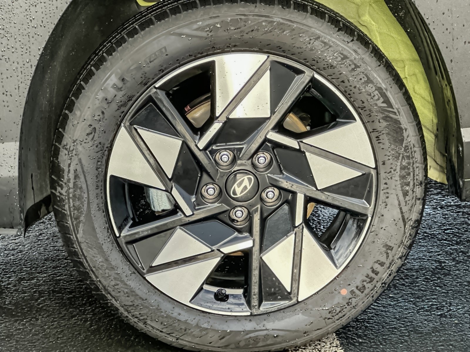 Used 2024 Hyundai Kona SEL image 26