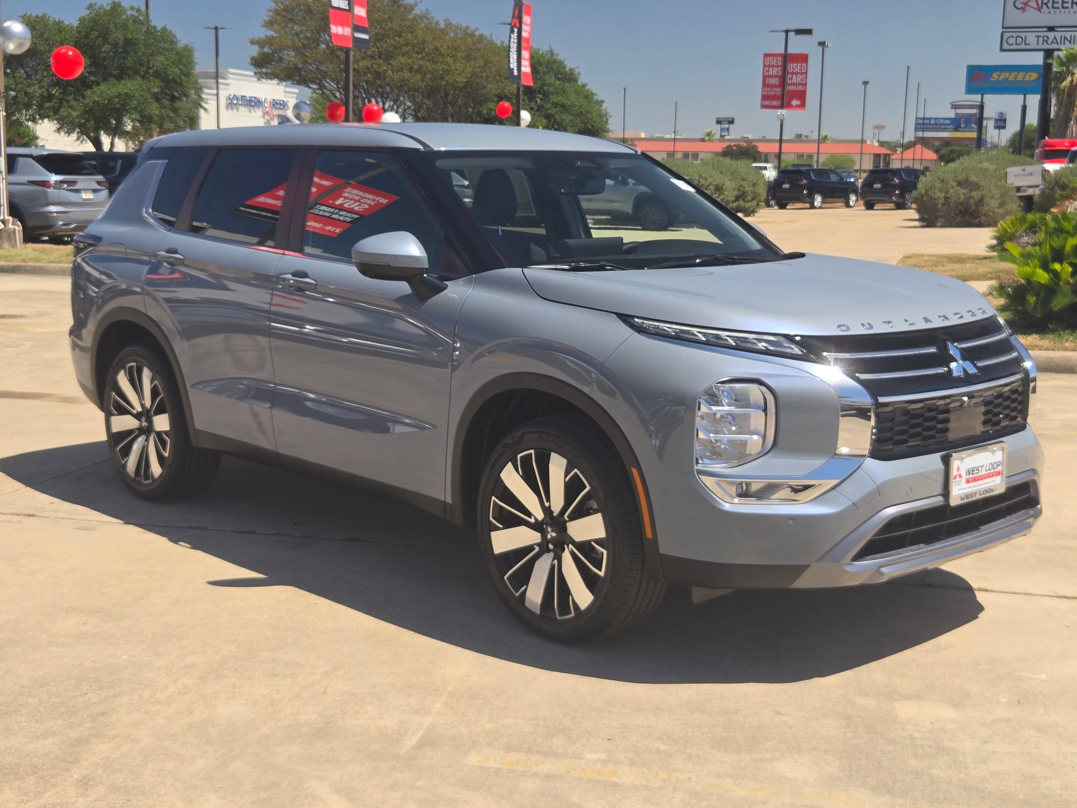 New 2026 Mitsubishi Outlander SE FWD image 7