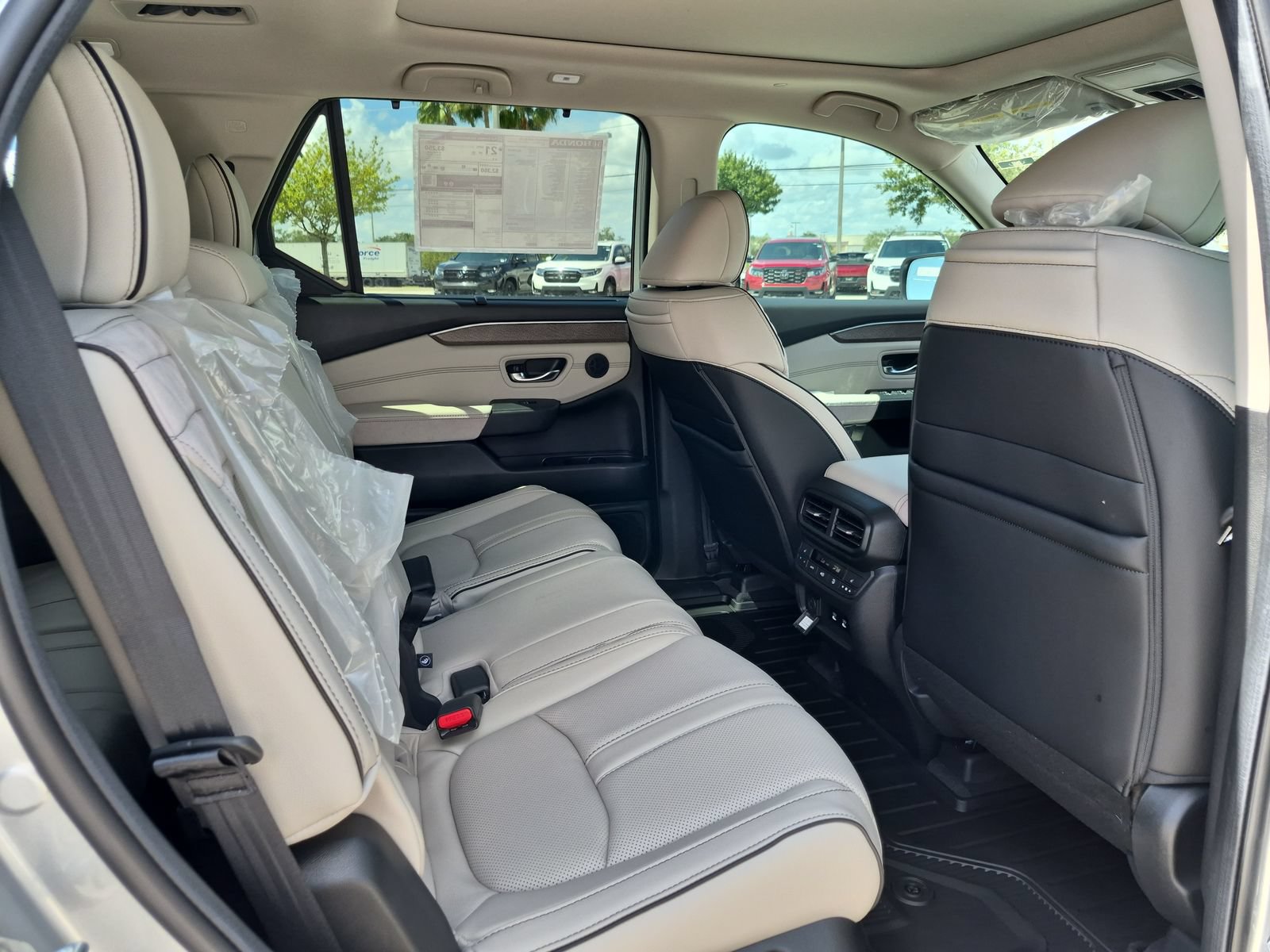 New 2026 Honda Pilot Elite image 18
