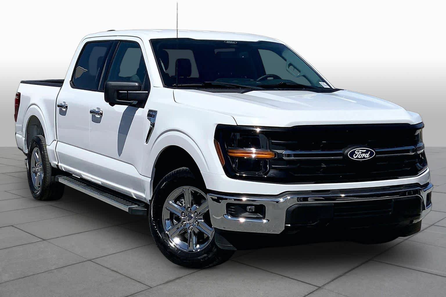 Certified 2024 Ford F150 XLT w/ Tow/Haul Package RWD image 3