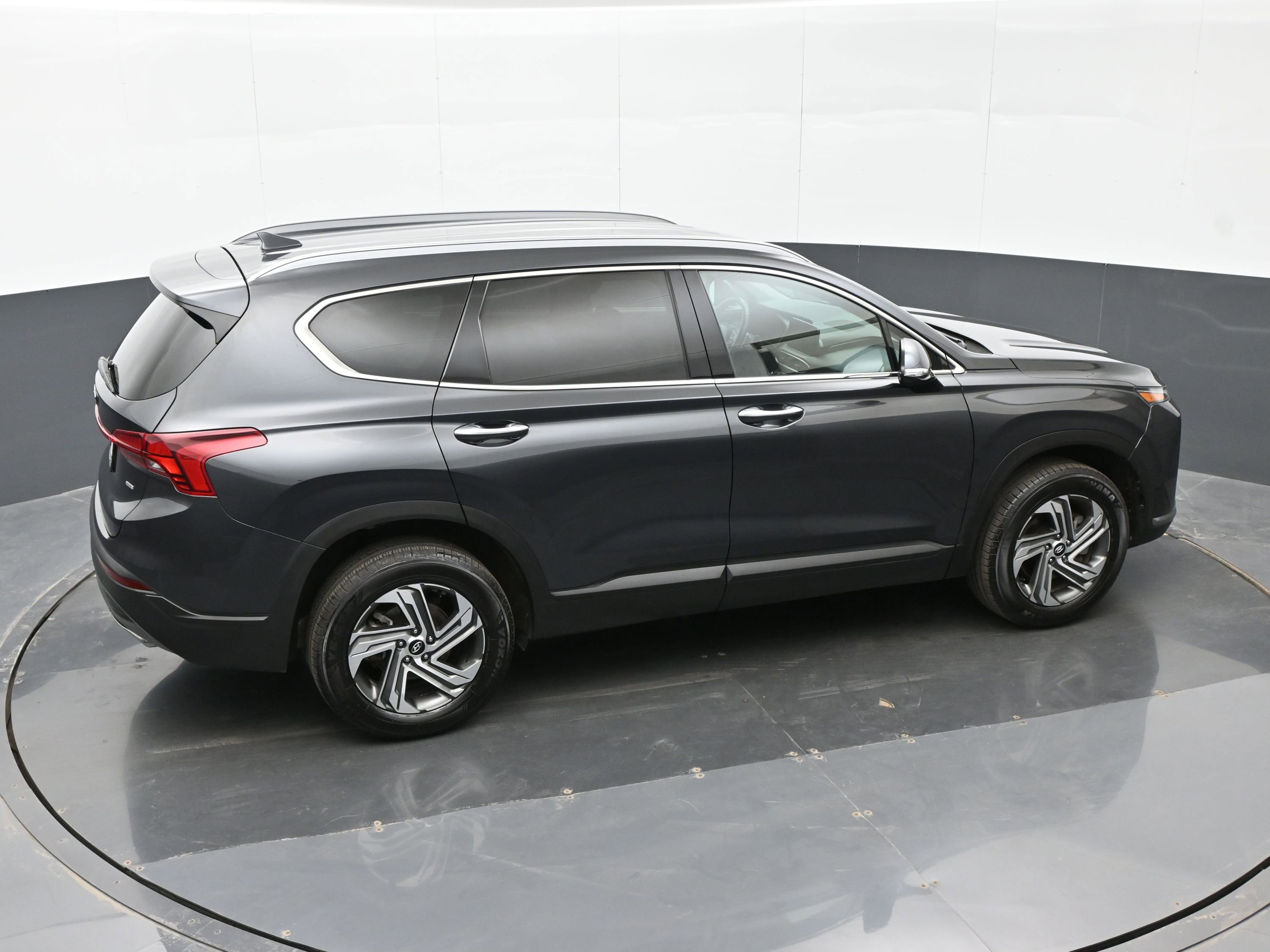 Used 2023 Hyundai Santa Fe SEL image 31