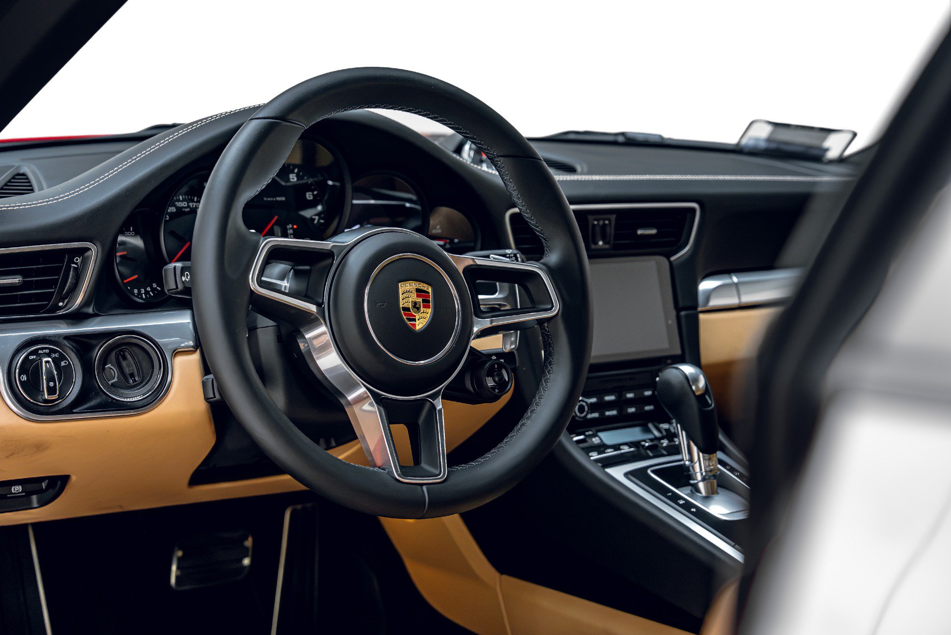 Used 2019 Porsche 911 Targa 4S AWD/4WD image 39