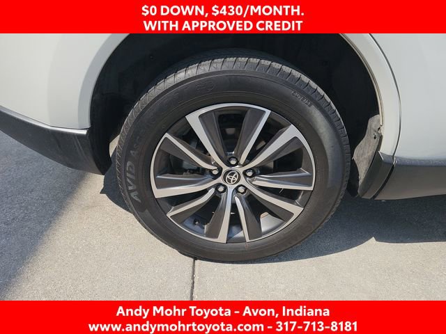 Used 2021 Toyota Venza LE AWD/4WD image 39