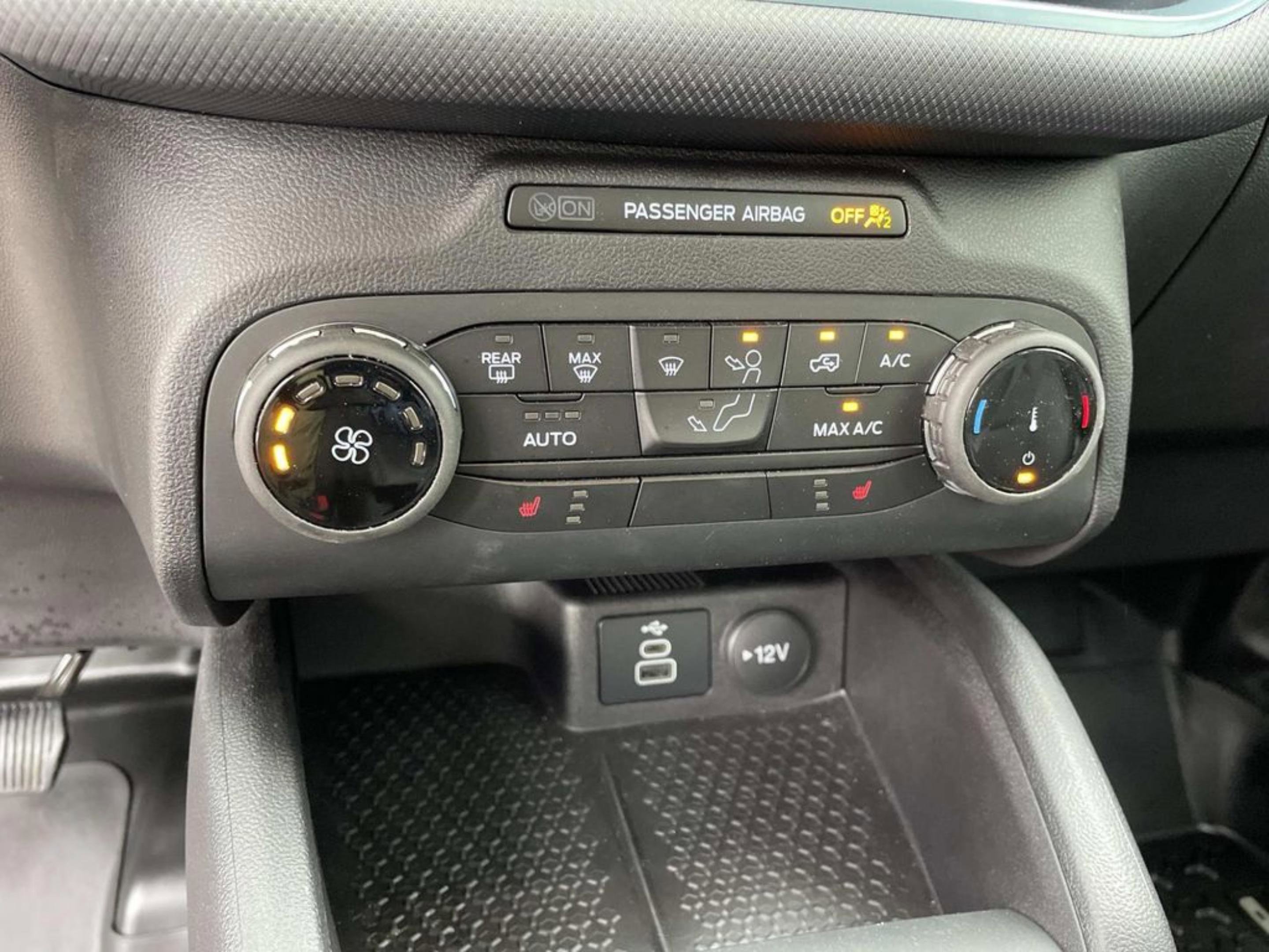 Used 2024 Ford Bronco Sport Badlands image 28