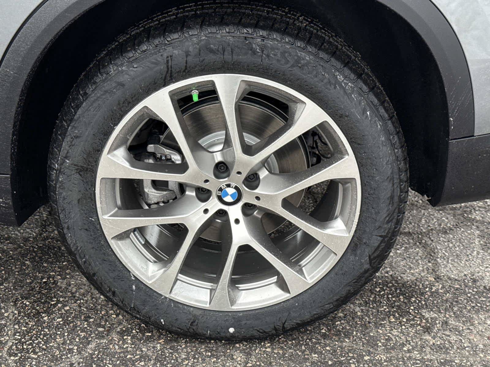 Used 2026 BMW X5 xDrive40i w/ Premium Package AWD/4WD image 12