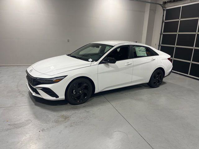 New 2026 Hyundai Elantra Sport image 3
