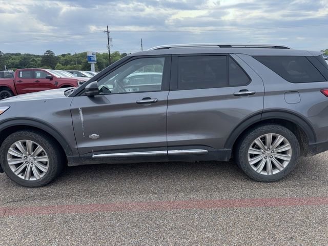 Certified 2022 Ford Explorer King Ranch w/ Class IV Trailer Tow Package RWD image 7