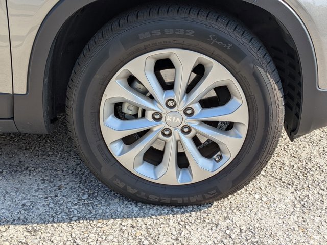 Used 2015 Kia Sorento EX w/ EX V6 Touring Package FWD image 17