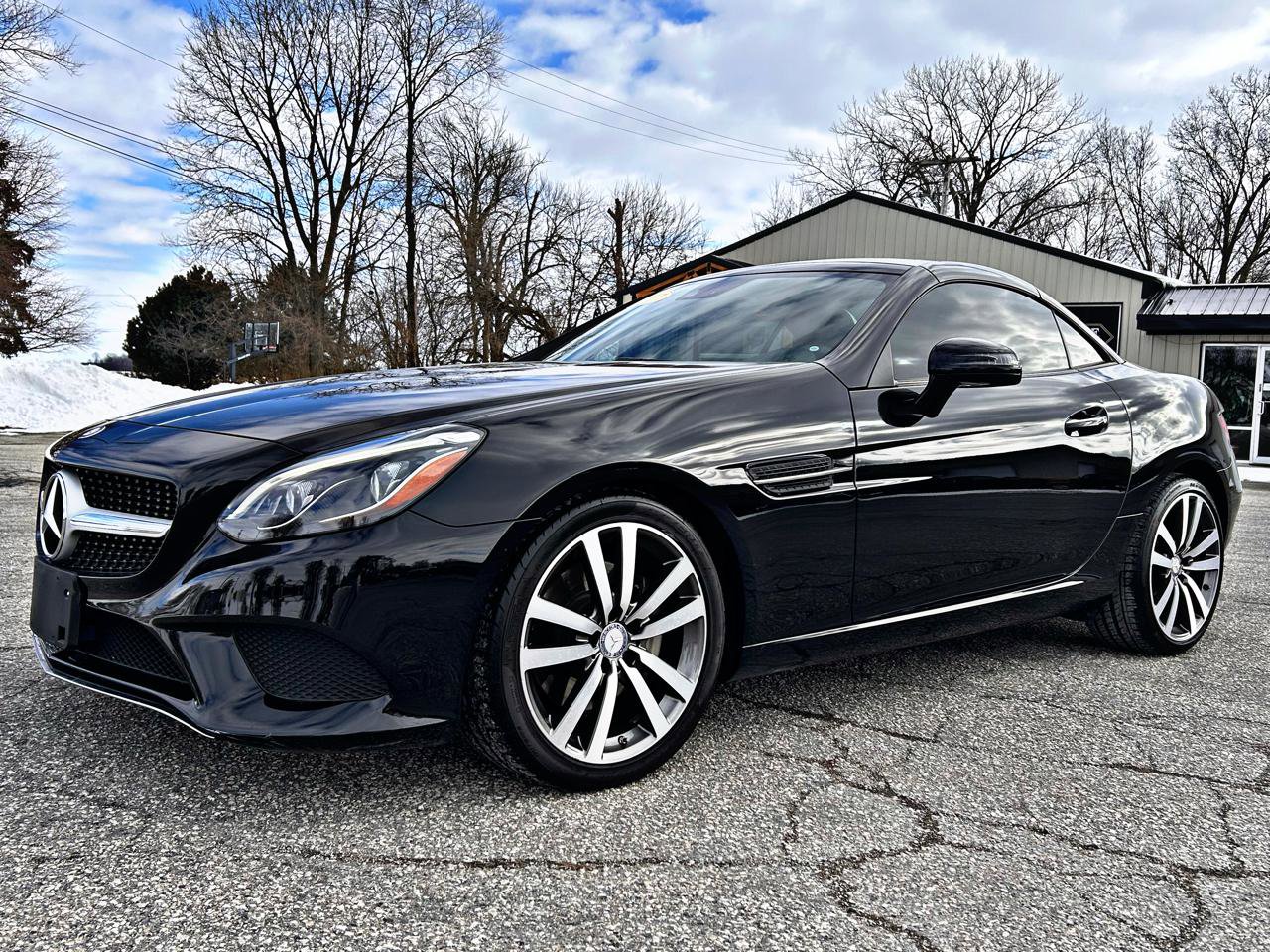 Used 2017 Mercedes-Benz SLC 300