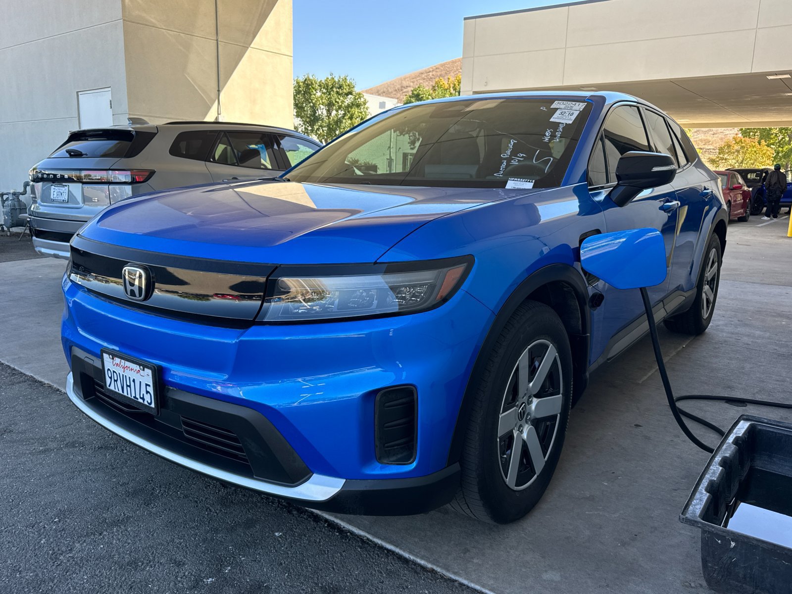 Used 2024 Honda Prologue EX image 2