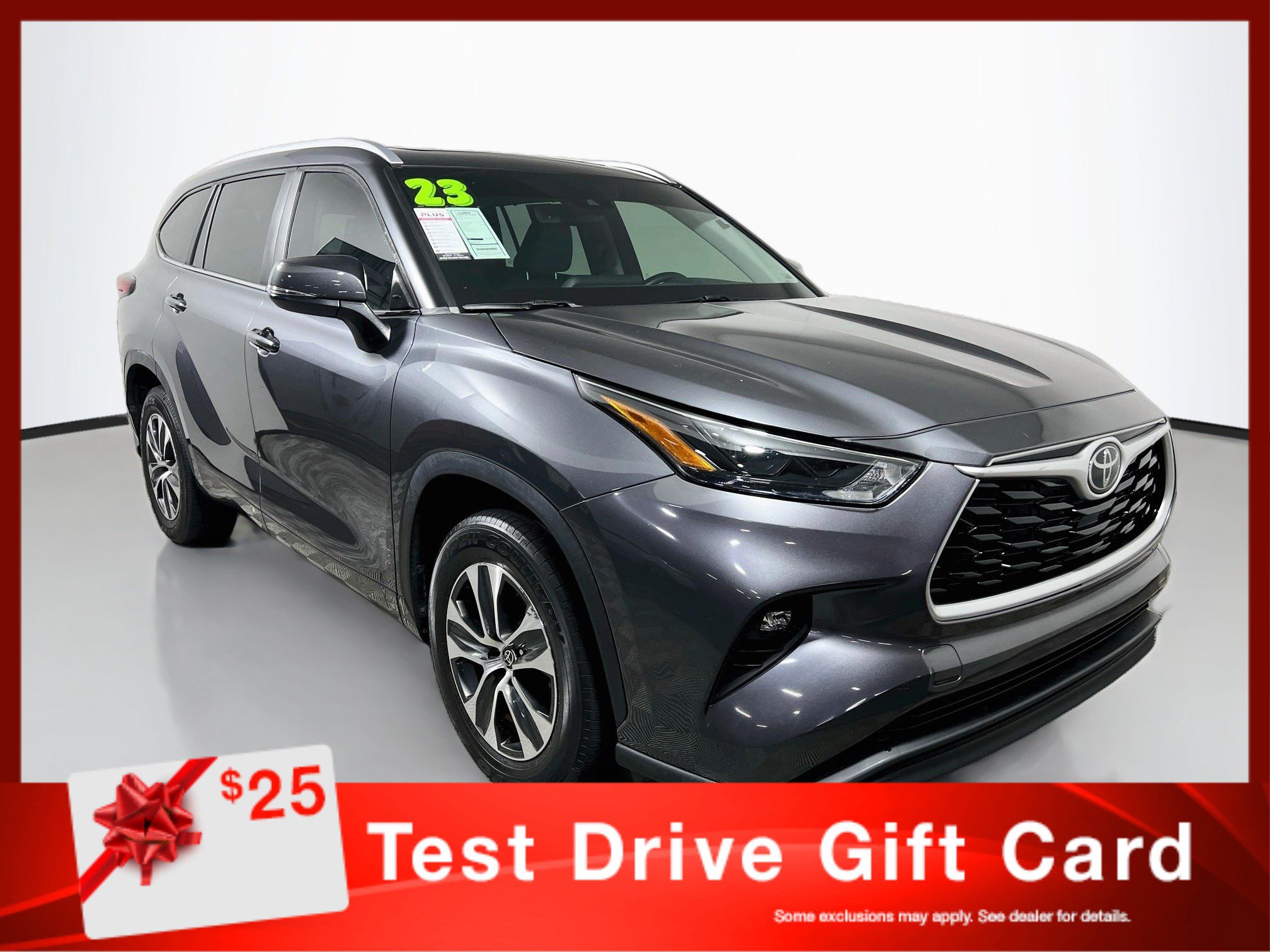 Used 2023 Toyota Highlander XLE