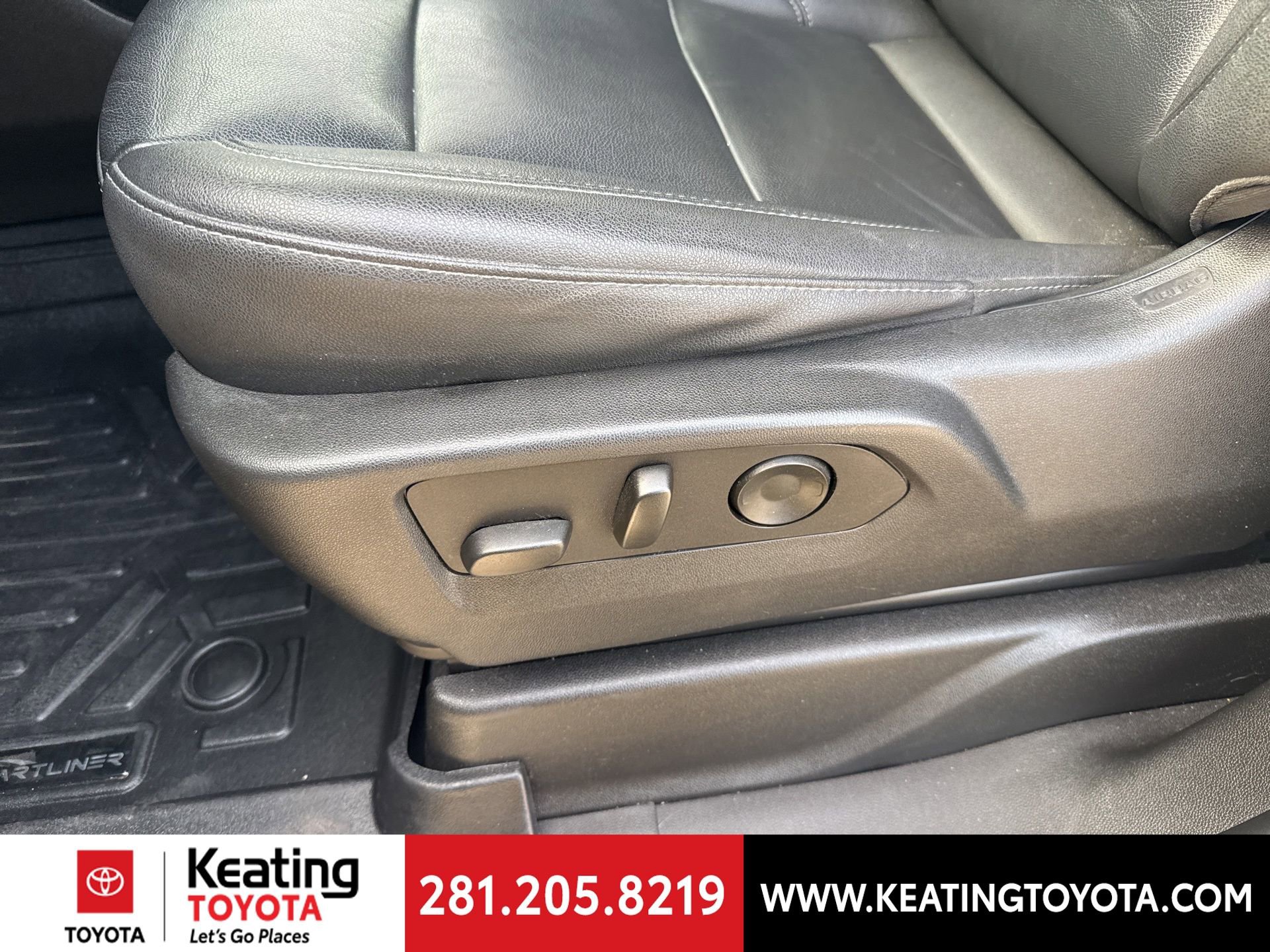 Used 2022 Chevrolet Suburban Z71 w/ Z71 Off-Road Package image 16