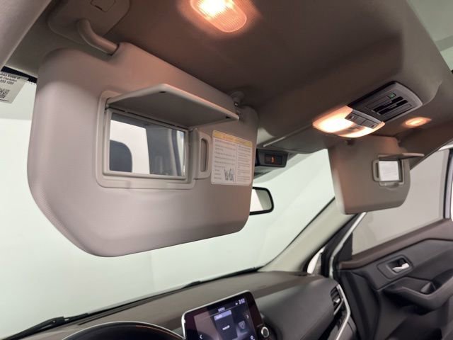 Used 2023 Nissan Rogue SL FWD image 37