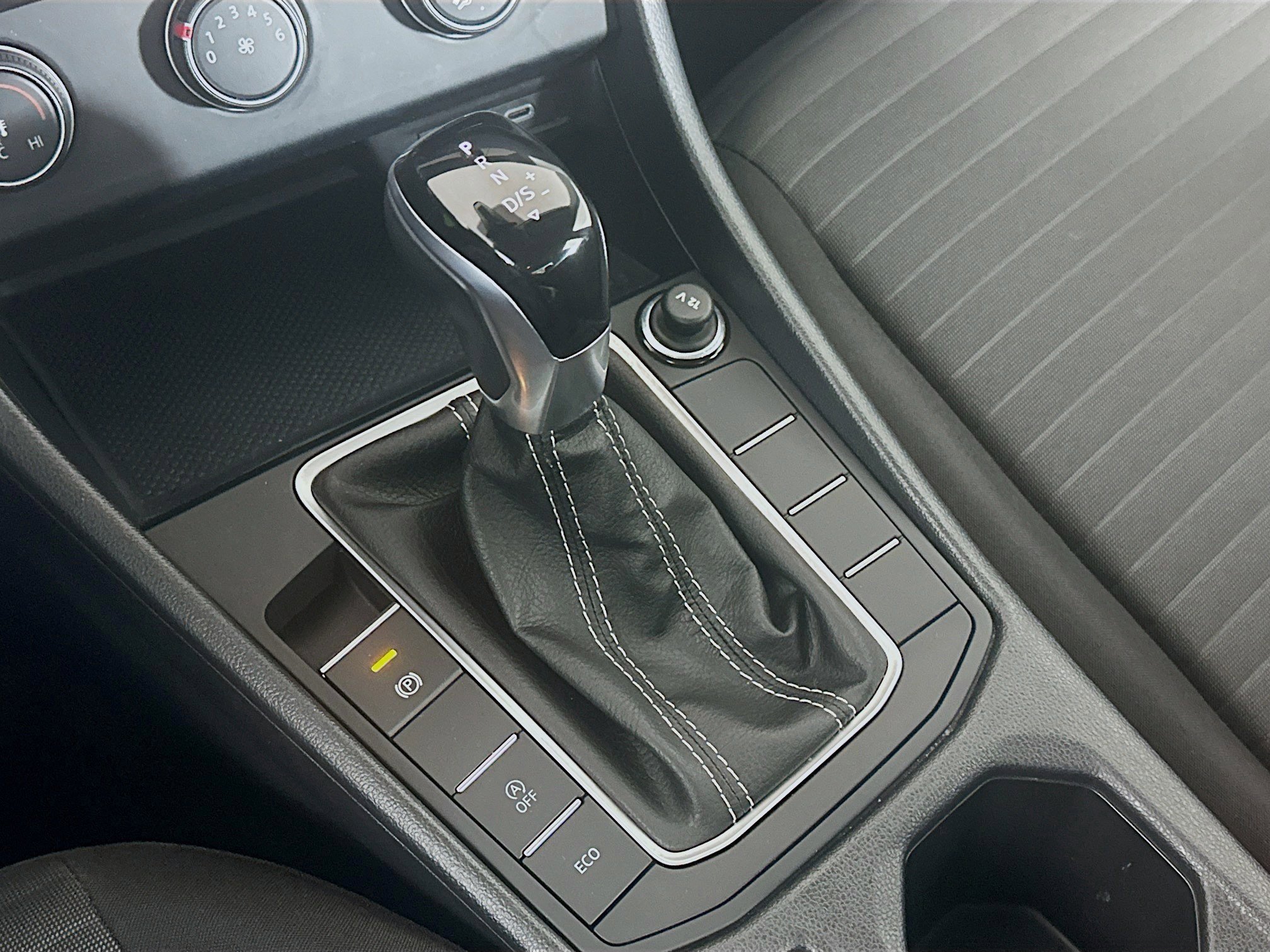 Used 2024 Volkswagen Jetta S image 24