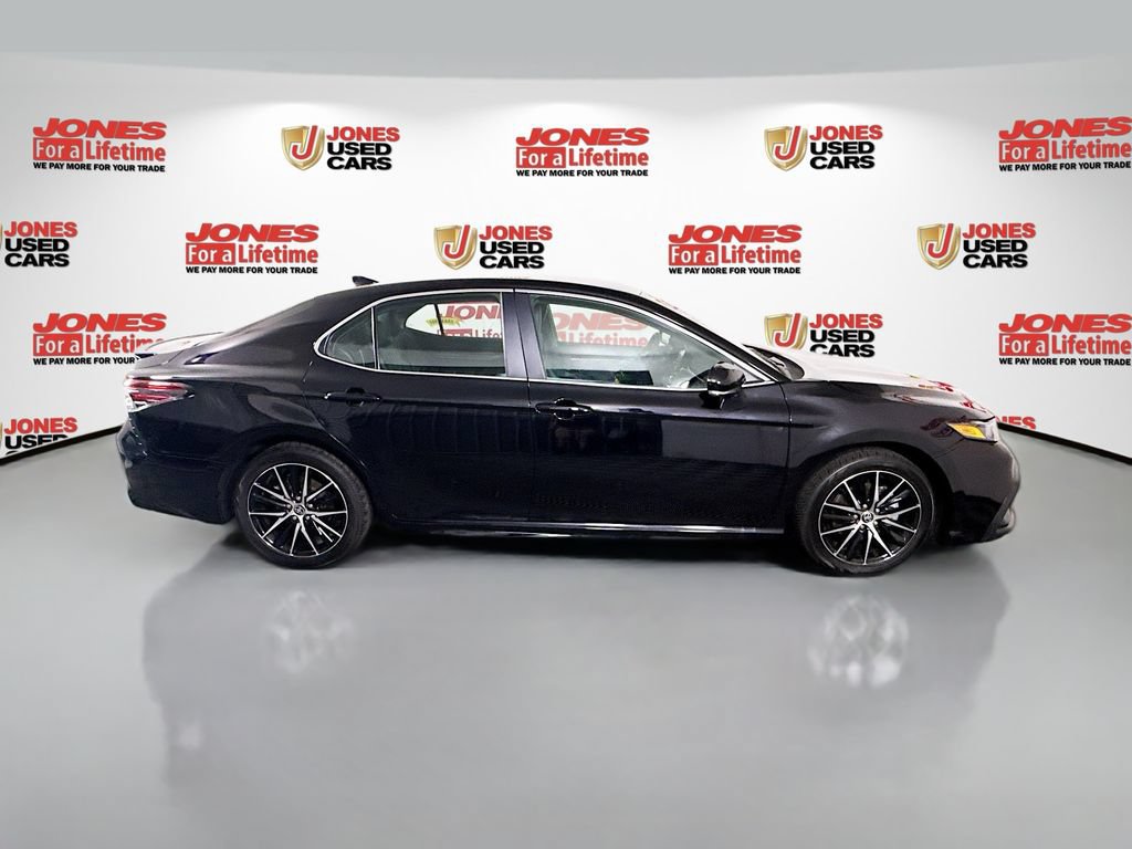 Certified 2024 Toyota Camry SE FWD image 16