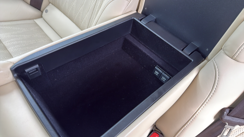 Used 2019 Lexus LS 500 AWD w/ Interior Upgrade Package image 18