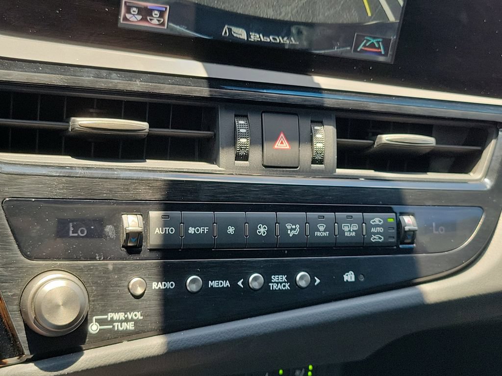 Used 2022 Lexus ES 350 F Sport w/ Accessory Package 2 FWD image 25