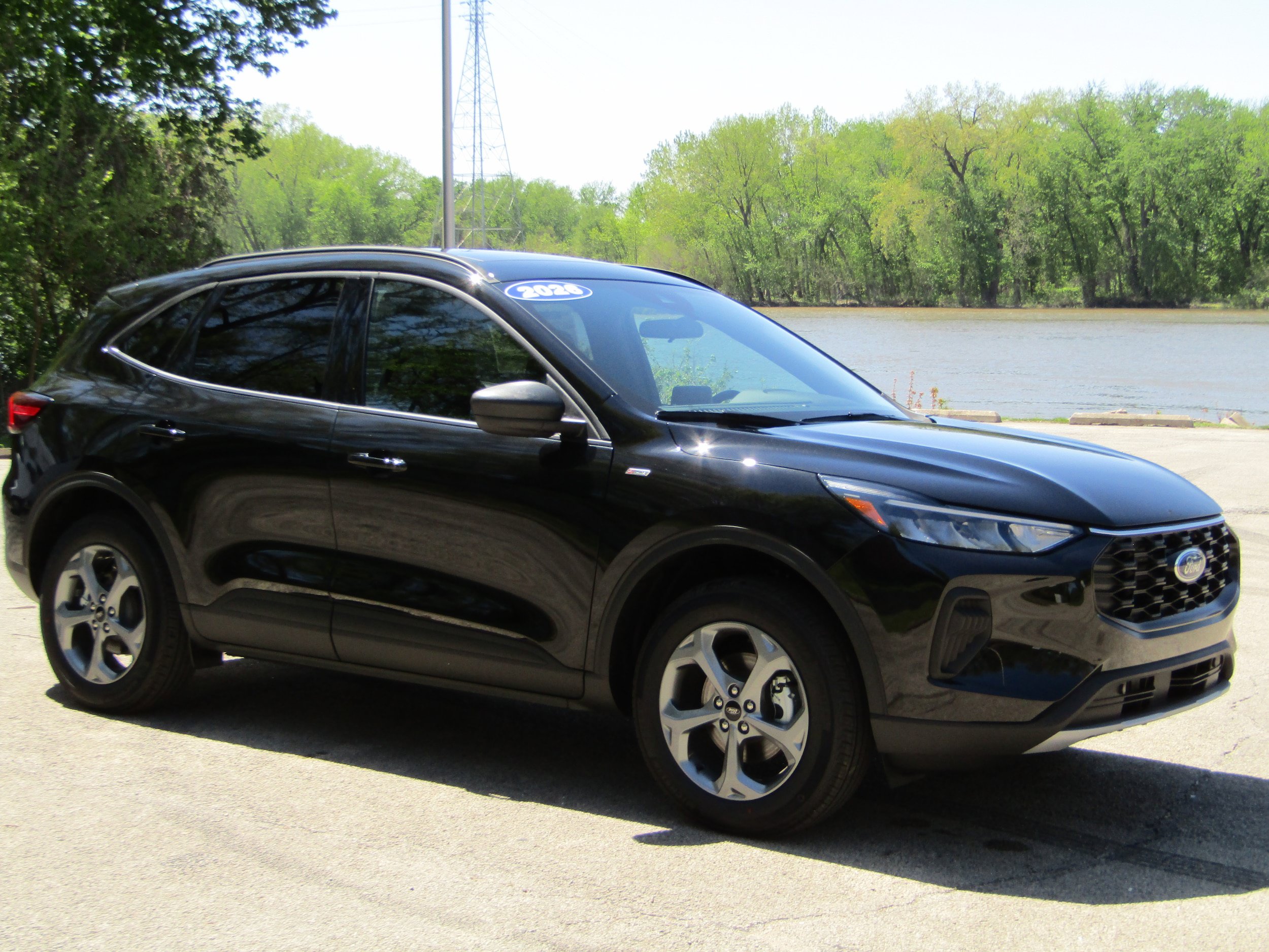 New 2026 Ford Escape ST-Line w/ Cold Weather Package AWD/4WD image 6