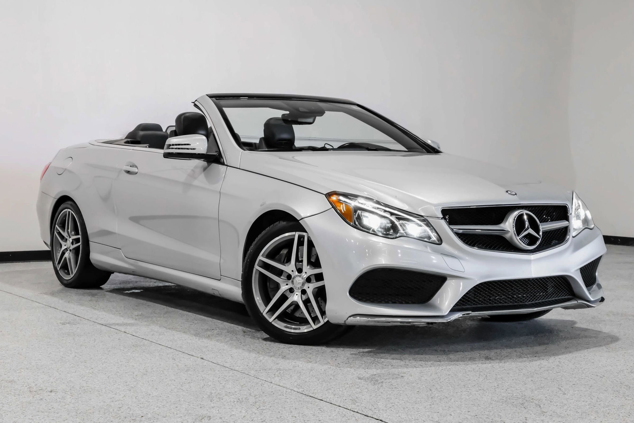 Used 2014 Mercedes-Benz E 550 Cabriolet image 5