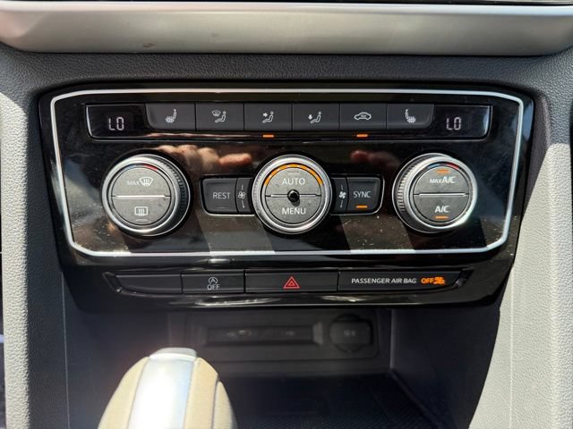 Used 2023 Volkswagen Atlas SEL R-Line AWD/4WD image 27