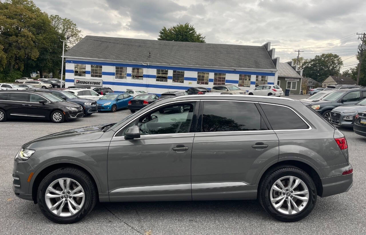 Used 2017 Audi Q7 3.0T Premium Plus image 3