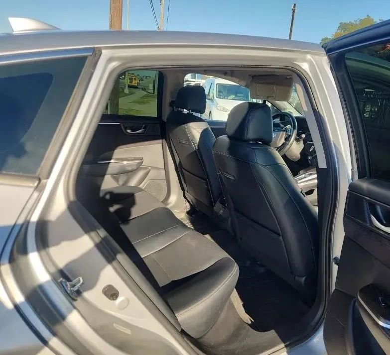 Used 2018 Honda Clarity Touring image 10