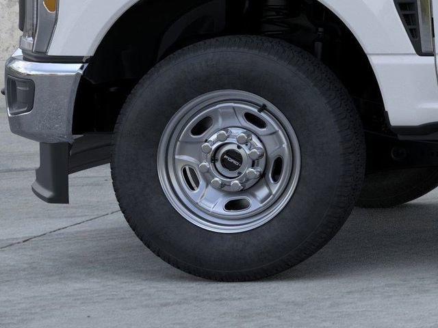 New 2026 Ford F250 XL AWD/4WD image 13