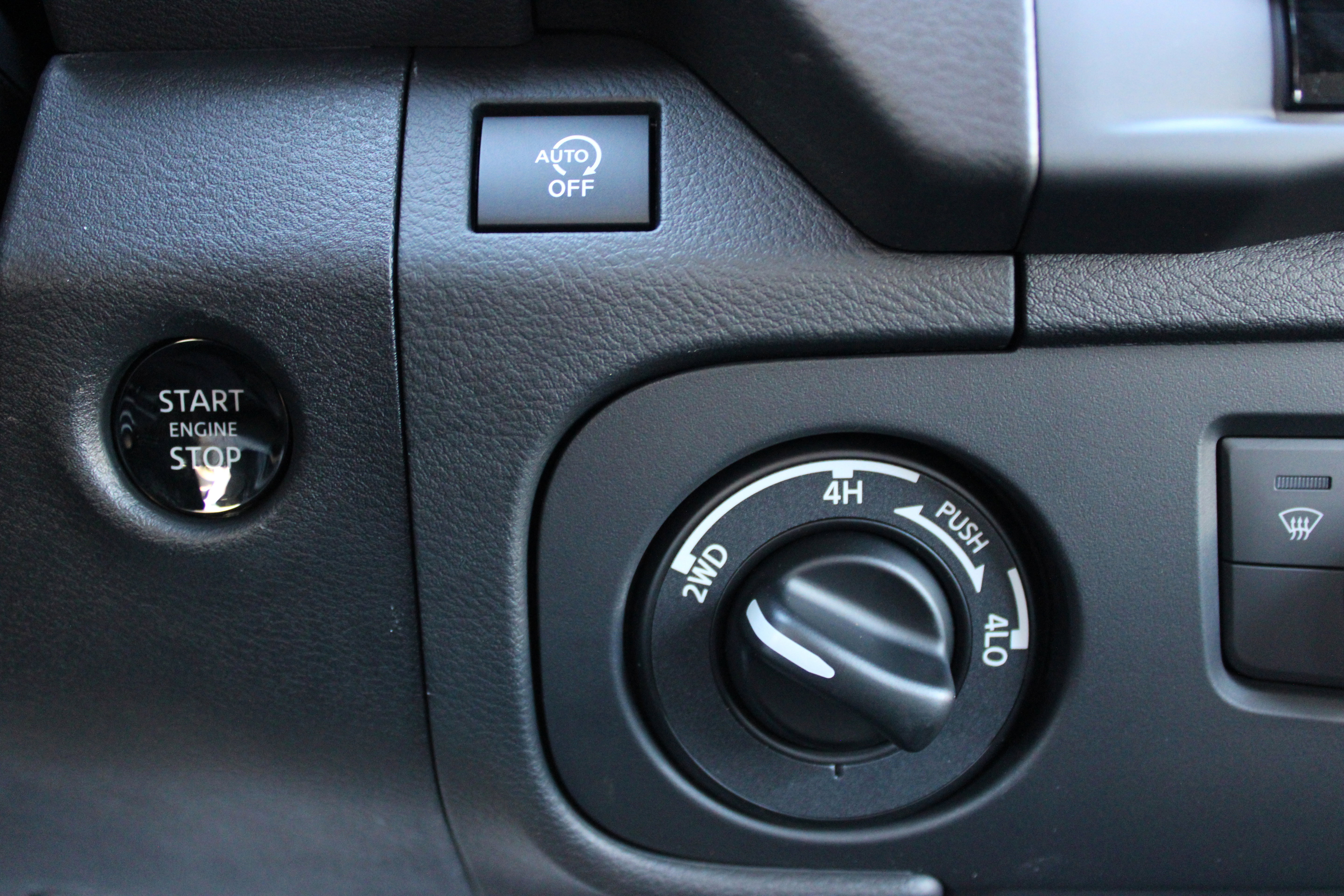 New 2026 Nissan Frontier SV image 18