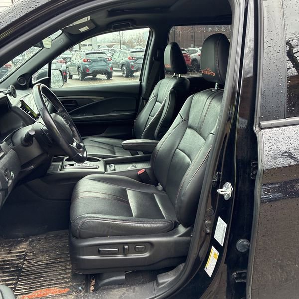 Used 2022 Honda Pilot TrailSport image 25